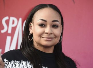 Raven-Symoné joins Disney walkout over ‘Don’t Say Gay’ bill: ‘We don’t like it’ – Los Angeles Times