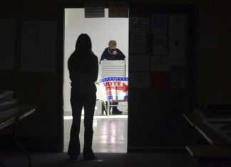 Red wave crashing? GOP momentum slips as fall sprint begins – The Associated Press – en Español
