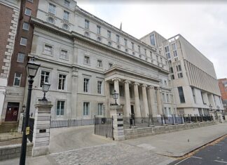 Royal College of Surgeons is accused of ‘homophobia’ for quiz question – Daily Mail