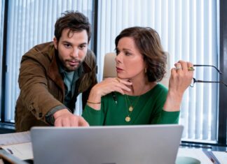 ‘So Help Me Todd’ Throws Skylar Astin and Marcia Gay Harden Into an Aggressively Perky Dramedy: TV Review – Variety