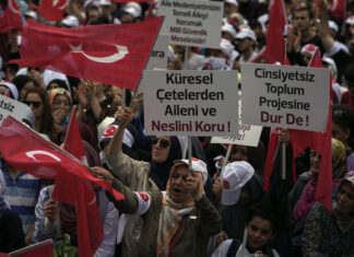 Thousands turn out for rally in Turkey against gay rights – The Times of Israel