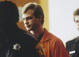 Was Jeffrey Dahmer Gay? Sexuality, Boyfriends, Victims, Relationships – STYLECASTER