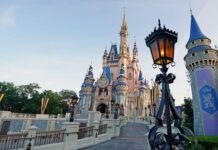 After ‘Don’t Say Gay,’ a Weakened Disney Hopes to Limit the Damage – Yahoo Entertainment