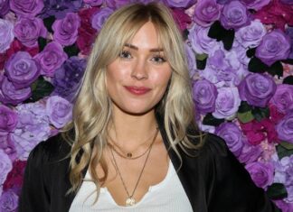 Bachelor Alum Cassie Randolph Is ‘Happy’ Ex Colton Underwood Is ‘at Peace’ Since Coming Out as Gay – Yahoo Eurosport UK