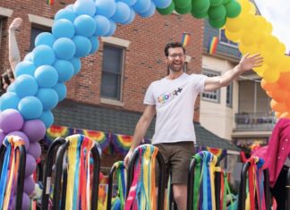 Billy Eichner Responds to âBrosâ Lackluster Box Office: âStraight People Just Didnât Show Upâ – Yahoo Sports