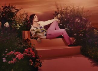 Darren Hayes talks gay shame, his days in Savage Garden, and his new solo album ‘Homosexual’ – Queerty