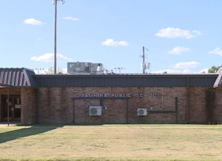 Fifth grade teacher told students to call classmate an anti-gay slur – LGBTQ Nation