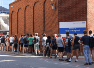 Health secretary Thérèse Coffey ignored advice to replenish monkeypox vaccine stock – PinkNews