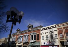 In New Ulm, culture wars at forefront in local school board election – Star Tribune