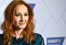 JK Rowling challenges transgender presenter to SUE her in Twitter spat – Express