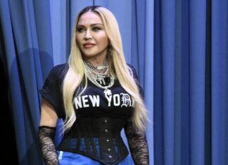 Madonna Appears to Come Out as Gay in New Video – Entertainment Tonight