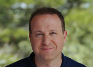Man who called for death of gay governor is now headlining a Republican event – LGBTQ Nation