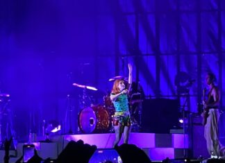 Paramore fans say they were harassed for being gay during Salt Lake City concert – Salt Lake Tribune
