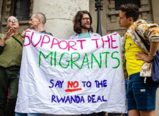 Refugee says growing up gay in Rwanda was ‘like a prison’ – PinkNews