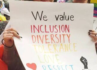 Students, parents, teachers object to Lake Central HS policy banning ‘political’ posters, gay pride flags from classrooms – Chicago Tribune