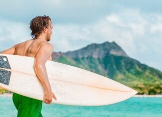 This remote island has the biggest gay nightlife scene in the Pacific – GayCities