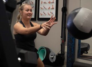 Court rules against gyms with women-only workout spaces – LGBTQ Nation Court rules against gyms with women-only workout spaces - LGBTQ Nation