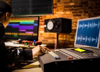 K-GAY Radio Launch Brings LGBTQ News, Entertainment to Desert – Palm Springs Life K-GAY Radio Launch Brings LGBTQ News, Entertainment to Desert - Palm Springs Life
