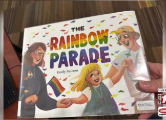 Penfield parents clash over appropriateness of LGBT book ‘The Rainbow Parade’ for elementary students – News10NBC Penfield parents clash over appropriateness of LGBT book 'The Rainbow Parade' for elementary students - News10NBC