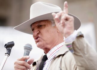 Politician Says Being Gay Is a ‘Fashion Trend’ – Newsweek Politician Says Being Gay Is a 'Fashion Trend' - Newsweek