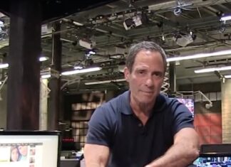 Harvey Levin gives an honest account of growing up gay - Washington Blade