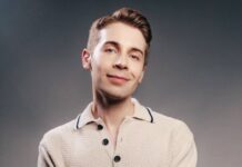 LGBTQ Entertainment Critics Relaunch GALECA’s Crimson Honors for Aspiring LGBTQ Journalists - AwardsWatch