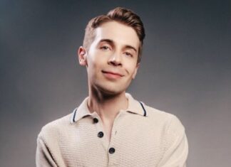 LGBTQ Entertainment Critics Relaunch GALECA’s Crimson Honors for Aspiring LGBTQ Journalists – AwardsWatch LGBTQ Entertainment Critics Relaunch GALECA’s Crimson Honors for Aspiring LGBTQ Journalists - AwardsWatch
