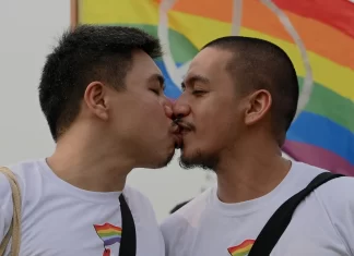 Traveling while Black, and gay, in a COVID-19 world - SFGATE