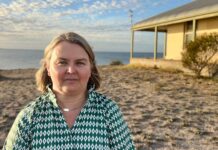 Australia election: Can universal healthcare be saved? - BBC