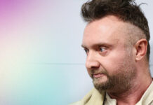 Russia: Gay Travel Agency Owner Dies in Prison - out.tv