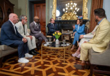 Unveiling the Ultimate Lesbian Accessory – VICE Unveiling the Ultimate Lesbian Accessory - VICE