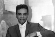 Johnny Mathis, the queer trailblazer and global superstar, takes a final bow - Advocate.com
