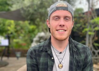 LGBT: I felt like a burden as I figured out my sexuality - BBC