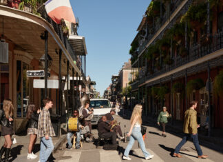 Behind the Scenes of the Most Scandalous Ghost Tour in New Orleans - Thrillist