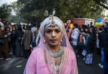 Being LGBTQ+ In India, Fashion Can Be A Glamorous Way To Save Your Life - Worldcrunch