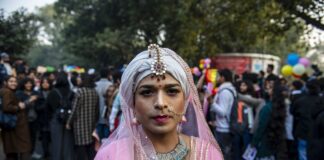 Being LGBTQ+ In India, Fashion Can Be A Glamorous Way To Save Your Life - Worldcrunch