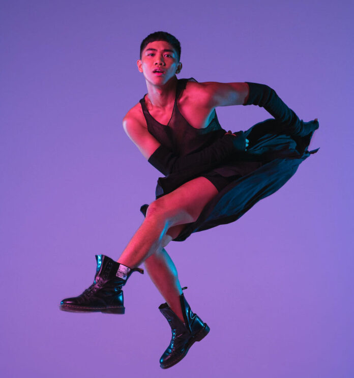 Calgary personal trainer prides themself on making a safe space for LGBTQ community - CBC