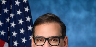 ‘Fire Island’ Trends After Videos of Packed Parties, Defiant COVID Carriers at NYC-Area Gay Resort Go Viral: WATCH - Towleroad Gay News