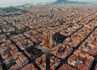 From Maricas to museos: a very queer guide to Barcelona - gaytimes.com