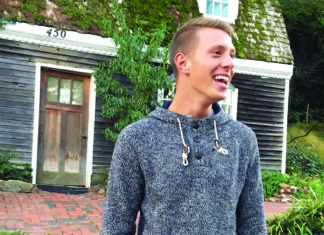 Gay soccer coach and executive a role model for others in sports who want to come out - Outsports