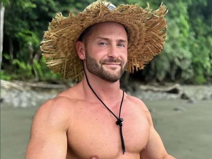 Gay Travel Influencer Facing Murder Charge Found Dead in Florida - YOUR EX