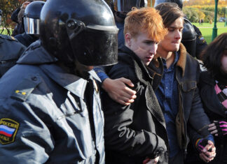 In Russia, Being Openly Gay Is 'Extremist.' But Some People Bend the Rules. - The Moscow Times
