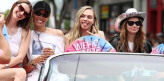 Michael Kors and Lance Le Pere Honored by LGBT Fashion Centered Dinner – MSN Michael Kors and Lance Le Pere Honored by LGBT Fashion Centered Dinner - MSN