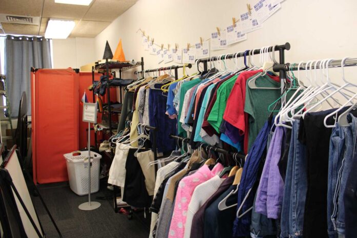 ‘Pioneers of fashion’ - sjuhawknews.com