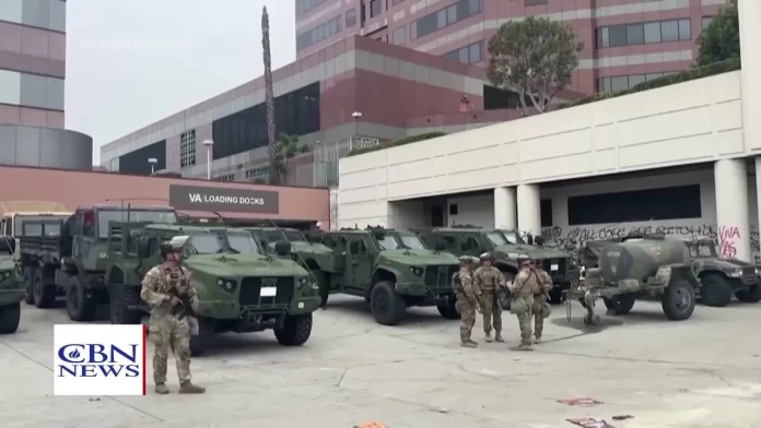 Popular Fitness Center Calls LGBT, BLM Symbols 'Freedom of Expression,' but US Flags Not Allowed - cbn.com