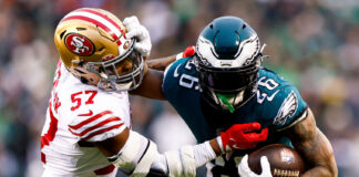 Raiders, NFL, players react to Carl Nassib announcing he's gay: 'Proud of you, Carl' - Yahoo Sports