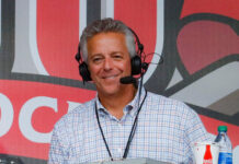 Reds suspend announcer Thom Brennaman after hot mic catches anti-gay slur - Yahoo Sports