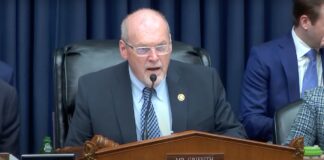 Some federal workers lost health coverage they had paid for. A Democrat wants answers - NPR