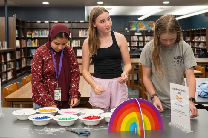 Texas House passes ban on sexuality-based school clubs after emotional debate - Austin American-Statesman