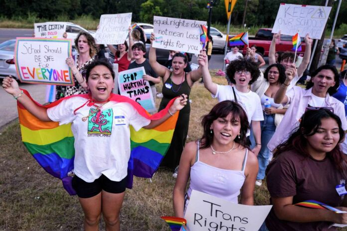 Texas may ban student LGBT clubs. That's unconstitutional. - Houston Chronicle